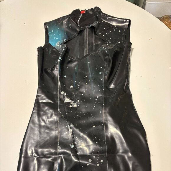 Latex Dress "Galaxy' - Picture 1 of 10